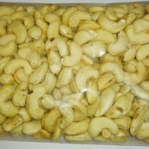 Cashew Nuts - कश्यु - W320